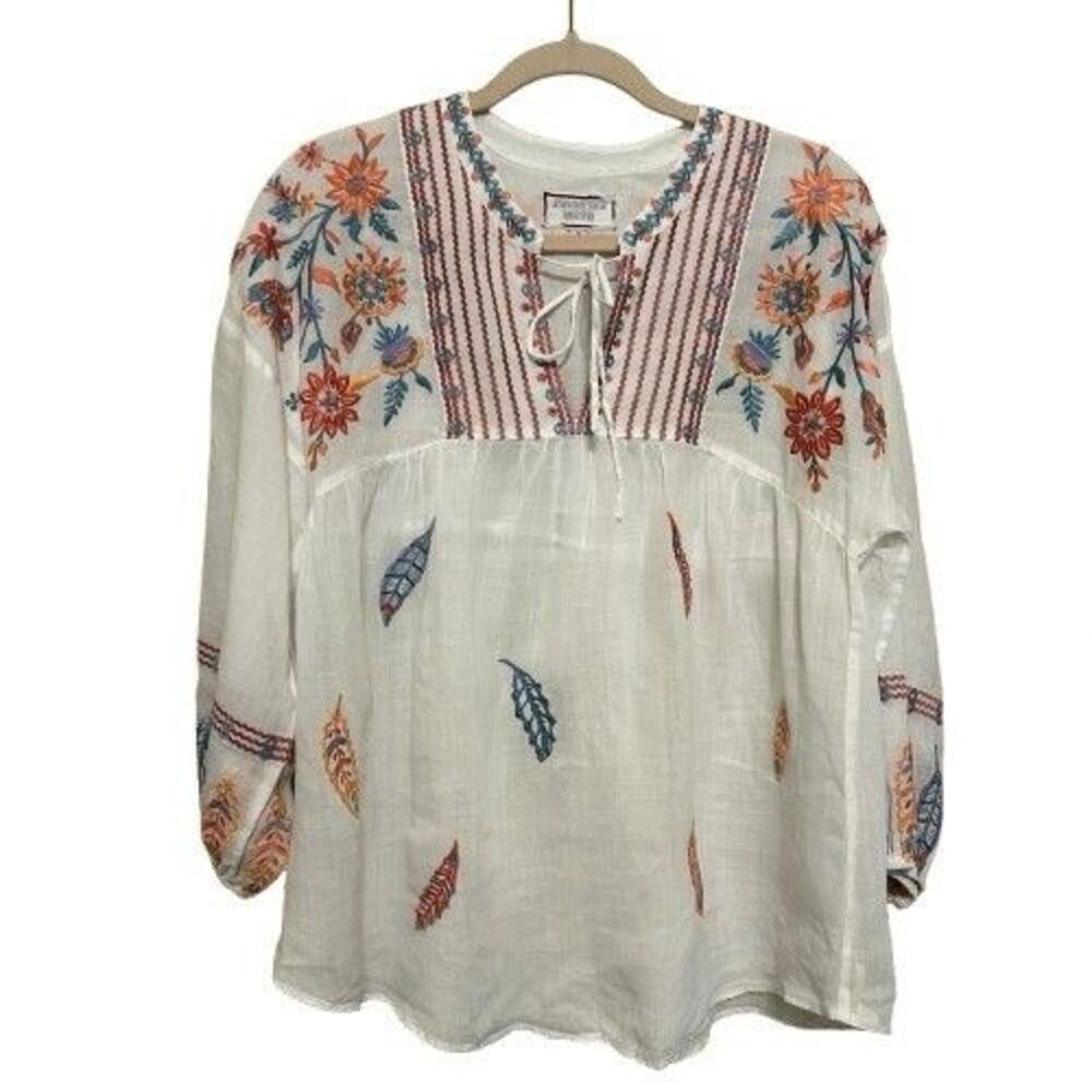 Johnny Was Bereginia Top Womens Medium White Embroidered Birds Feathers